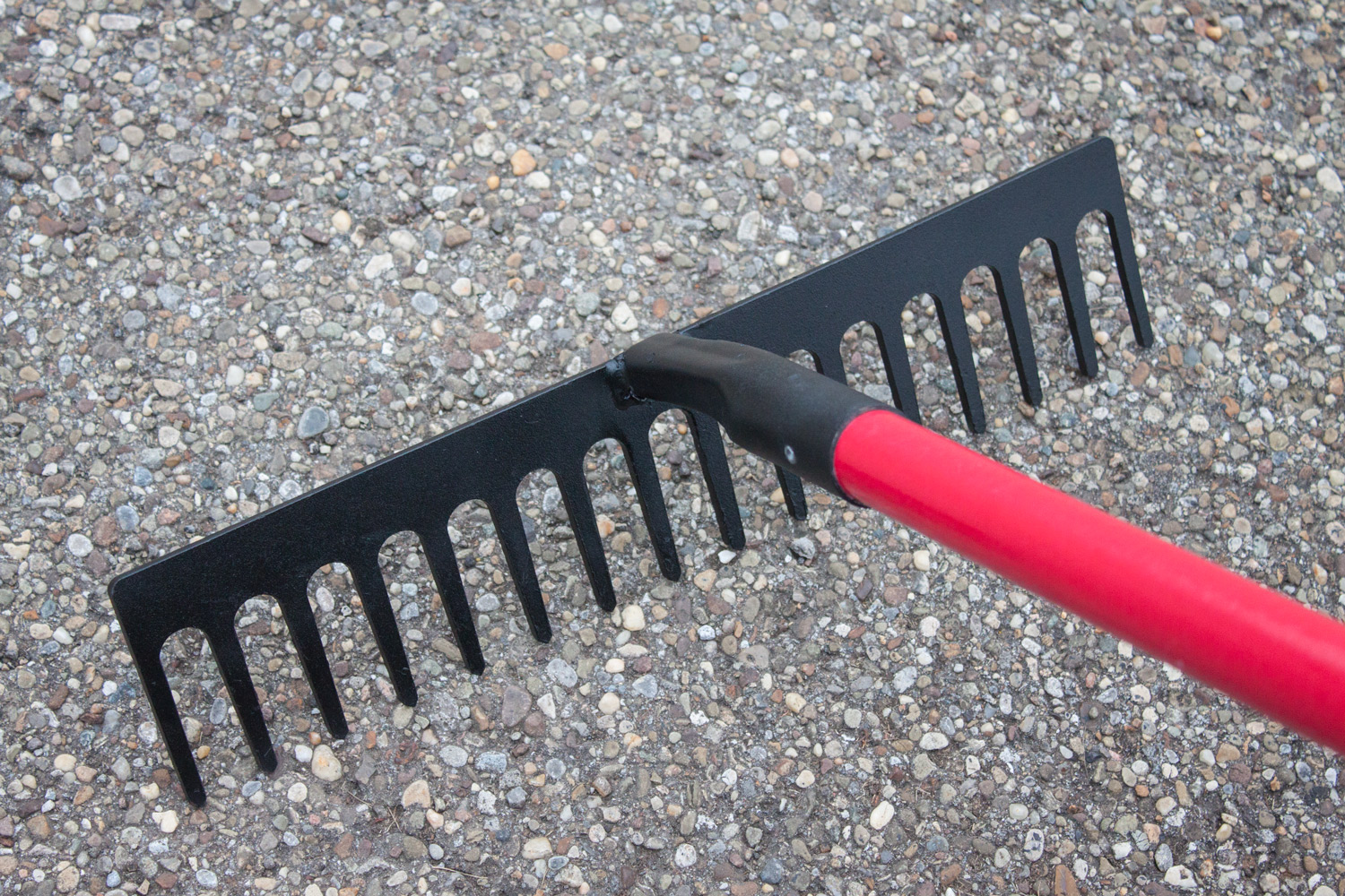 stone-rake-concrete 18" Stone Rake on concrete