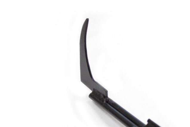 Bean hook blade bottom