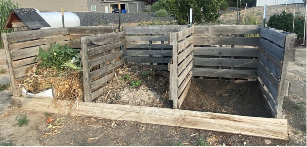 multiple compost bins